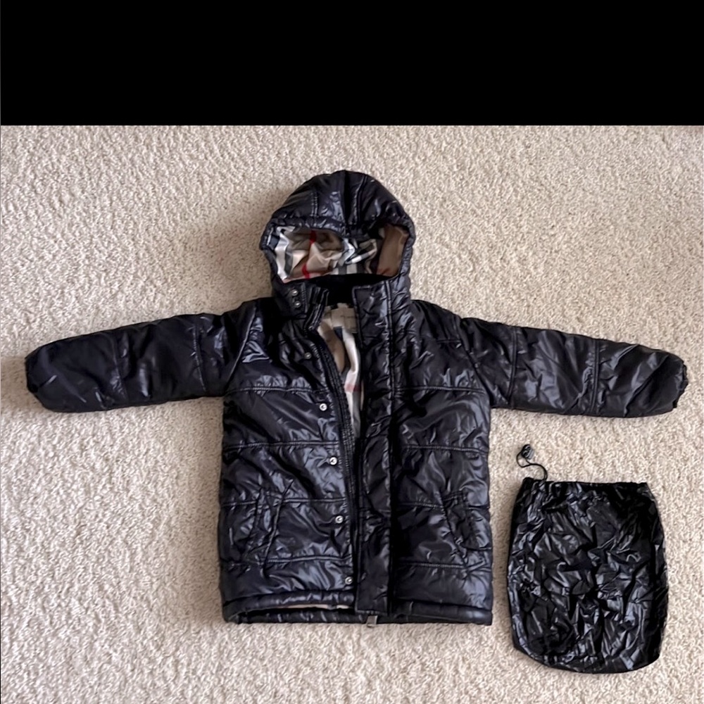 Authentic Burberry packable hooded puffer coat classic winter 4Y/104 cm